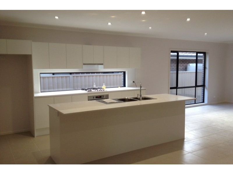 22 Leffler Street, Oran Park NSW 2570