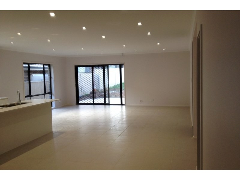 22 Leffler Street, Oran Park NSW 2570