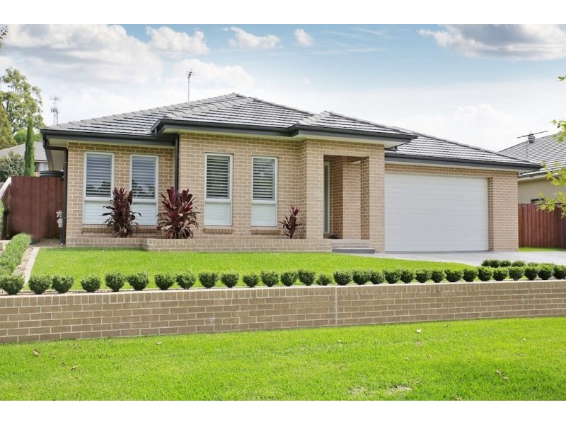 151 MacArthur Circuit, Camden Park NSW 2570