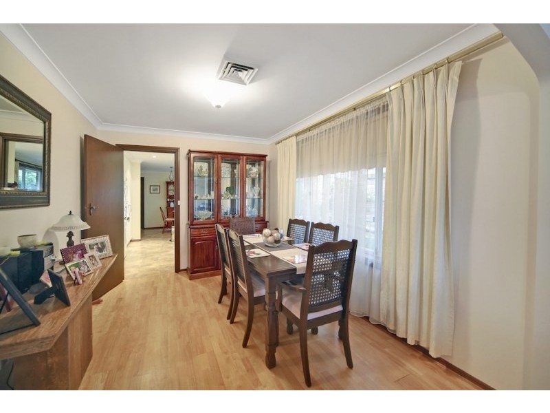 9  Forrest Crescent, Camden NSW 2570