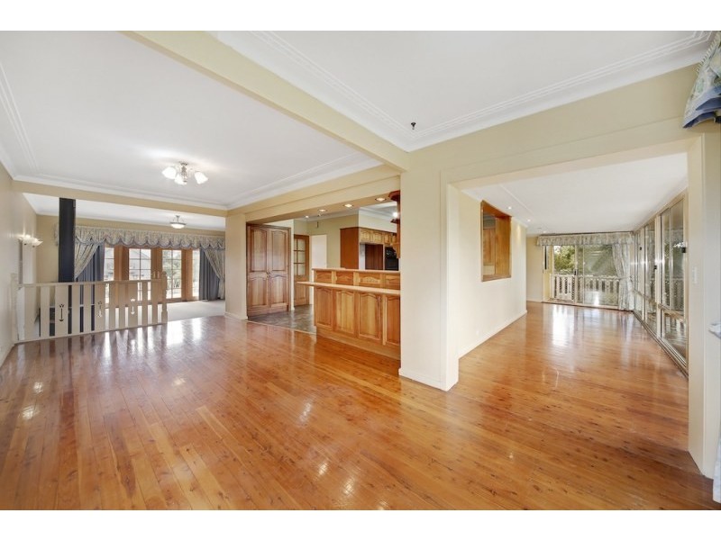 9 Hopson Avenue, Camden South NSW 2570