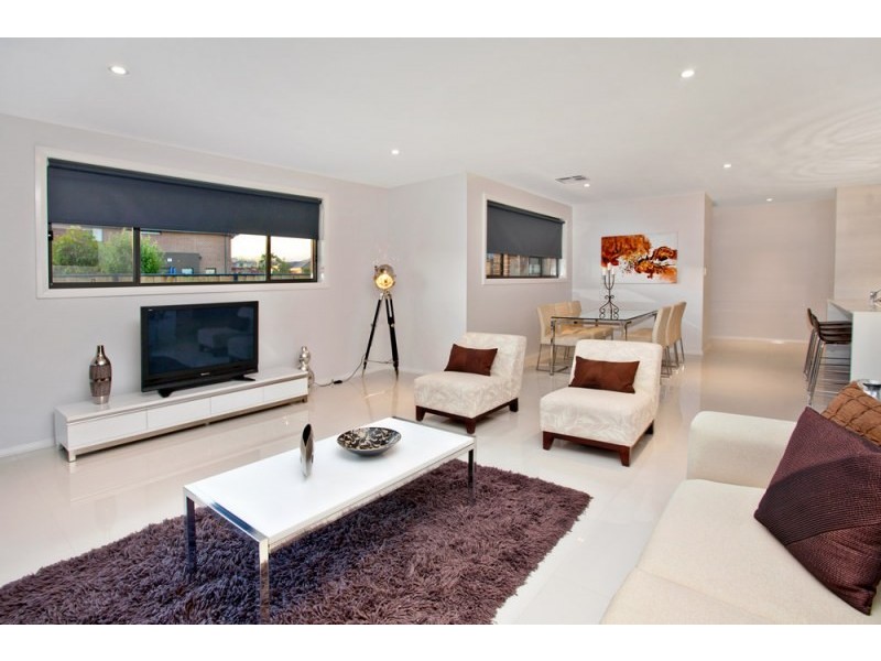 4 Voyager Street, Gregory Hills NSW 2557