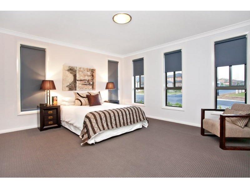 4 Voyager Street, Gregory Hills NSW 2557