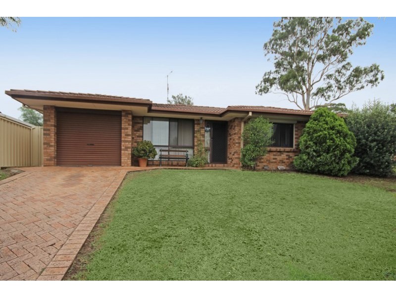 9 Welling Drive, Narellan Vale NSW 2567