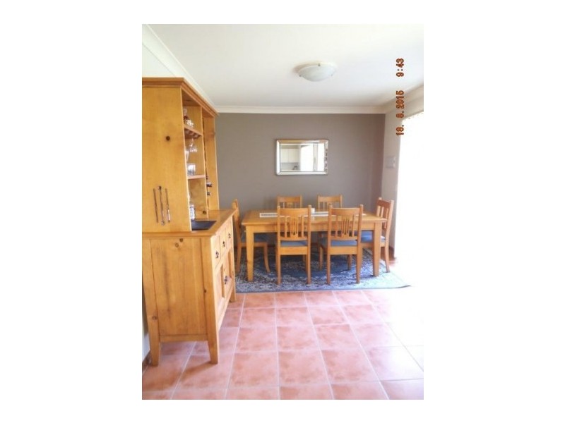 10 Pickets Place, Currans Hill NSW 2567