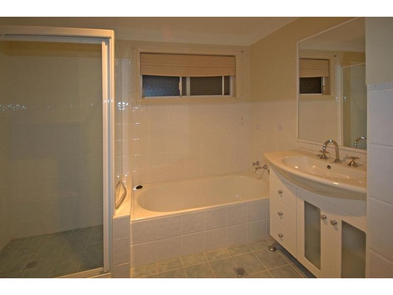 12 Griffiths Avenue, Camden South NSW 2570