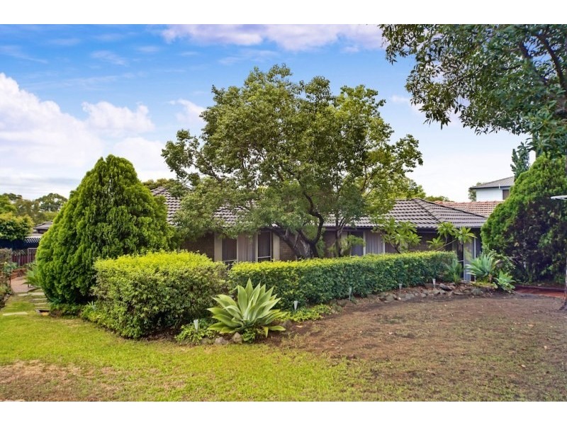 4 Greenaway Avenue, Camden South NSW 2570