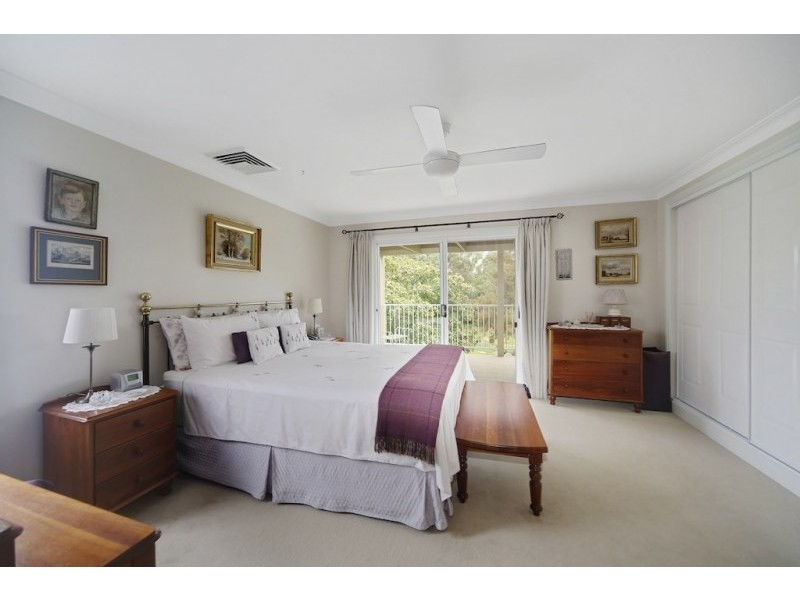 11 Sickles Drive, Grasmere NSW 2570