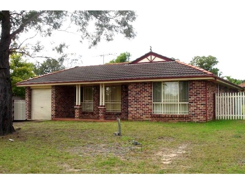 75 Southdown Road, Elderslie NSW 2570