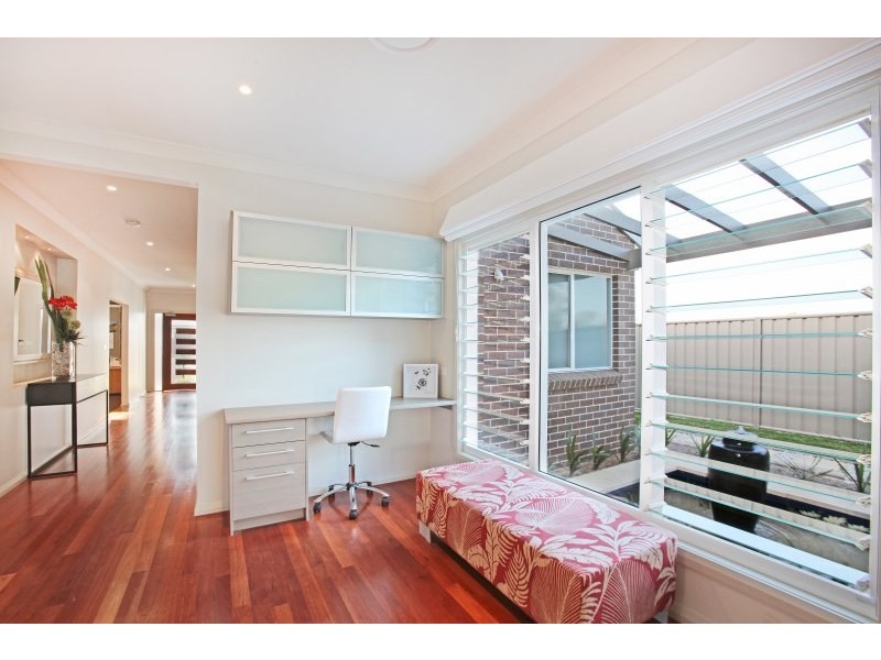 6 Healy Avenue, Gregory Hills NSW 2557