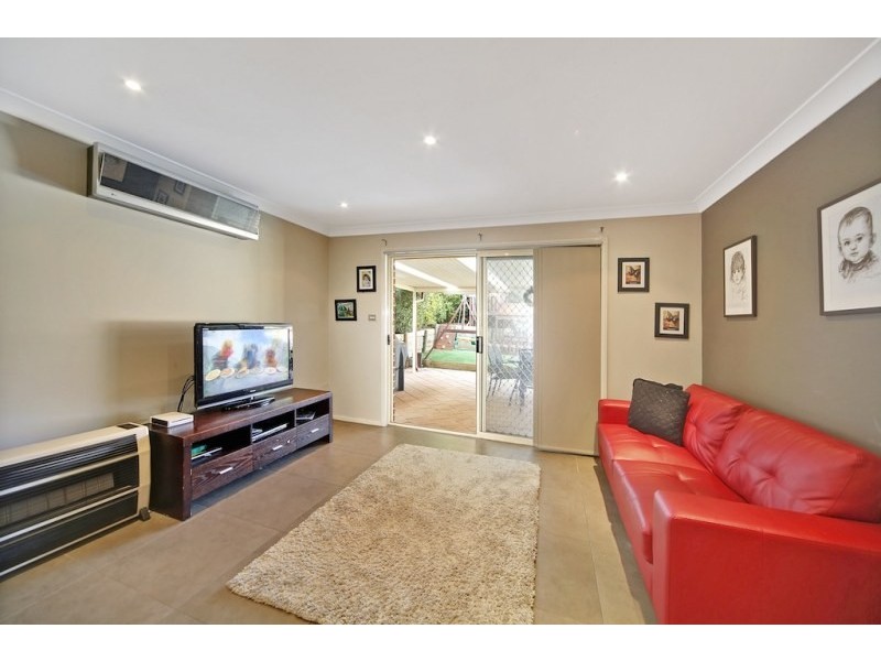 4 Axam Way, Narellan Vale NSW 2567