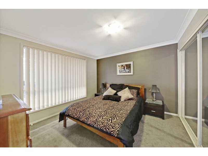4 Axam Way, Narellan Vale NSW 2567