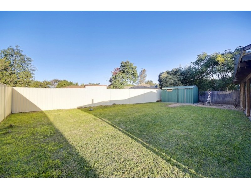 41 Watkins Crescent, Currans Hill NSW 2567