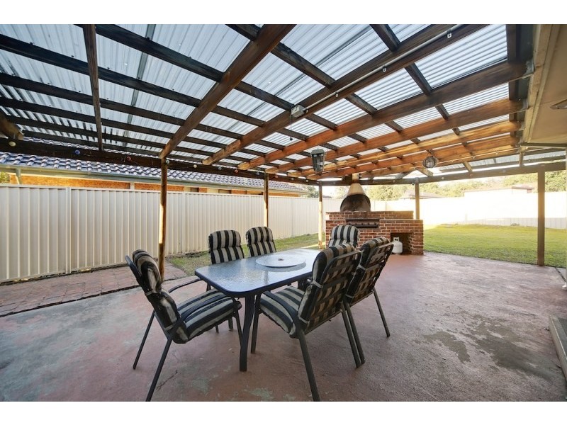 41 Watkins Crescent, Currans Hill NSW 2567
