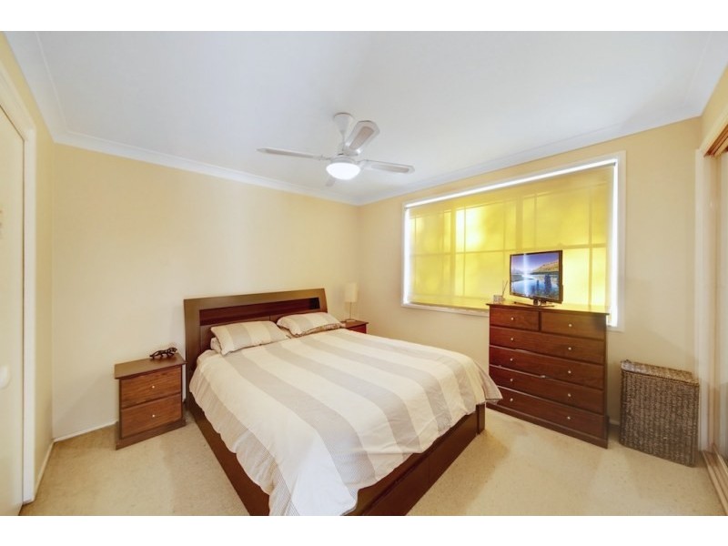 41 Watkins Crescent, Currans Hill NSW 2567