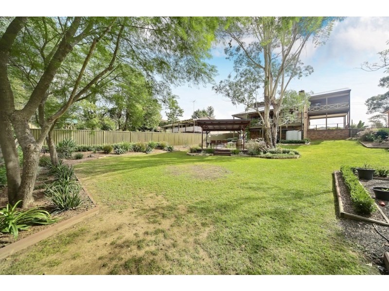 5 Michele Place, Camden South NSW 2570