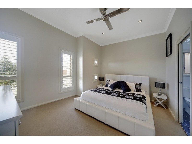 4 Jacksonia Street, Mount Annan NSW 2567