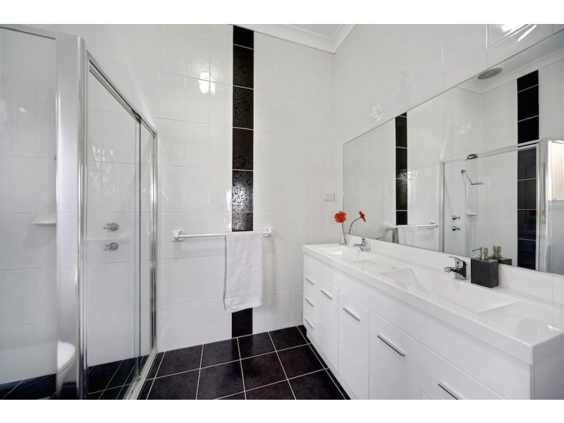 4 Jacksonia Street, Mount Annan NSW 2567
