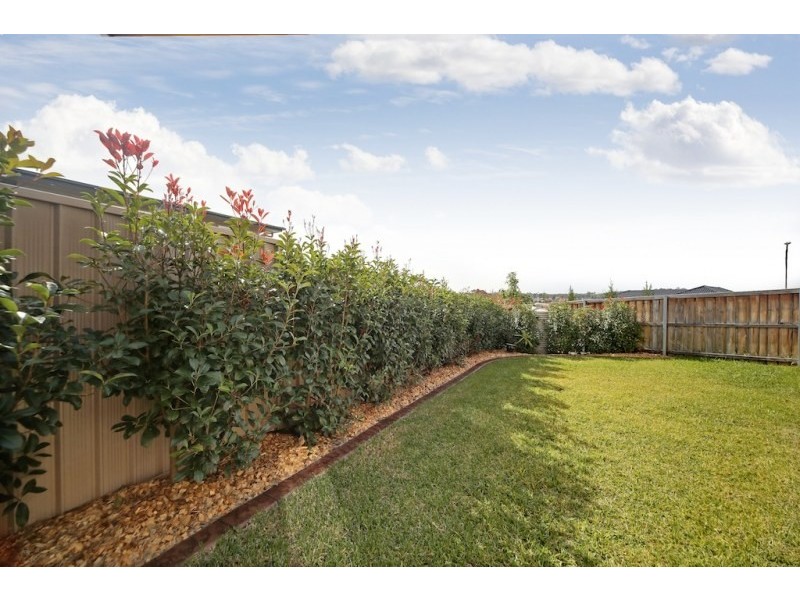 4 Jacksonia Street, Mount Annan NSW 2567