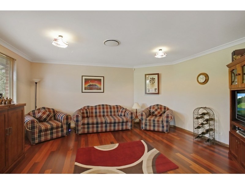 3 Buttercup Place, Mount Annan NSW 2567