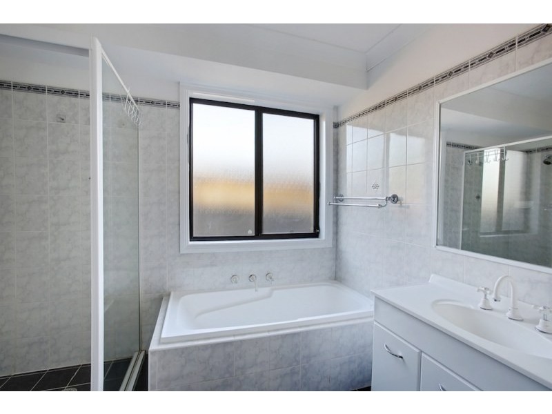 221 Turner Road, Currans Hill NSW 2567