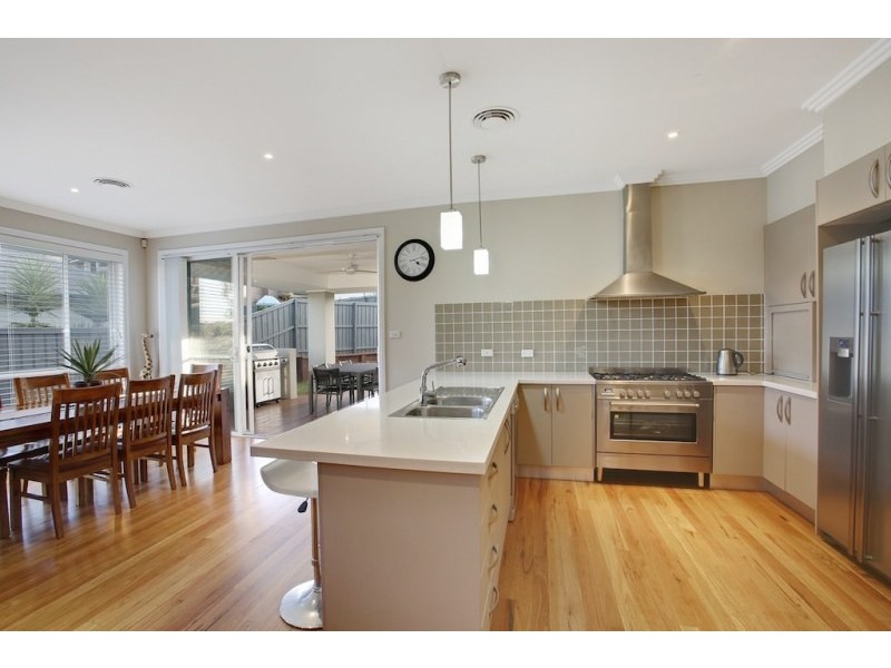27 Robertson Way, Camden Park NSW 2570