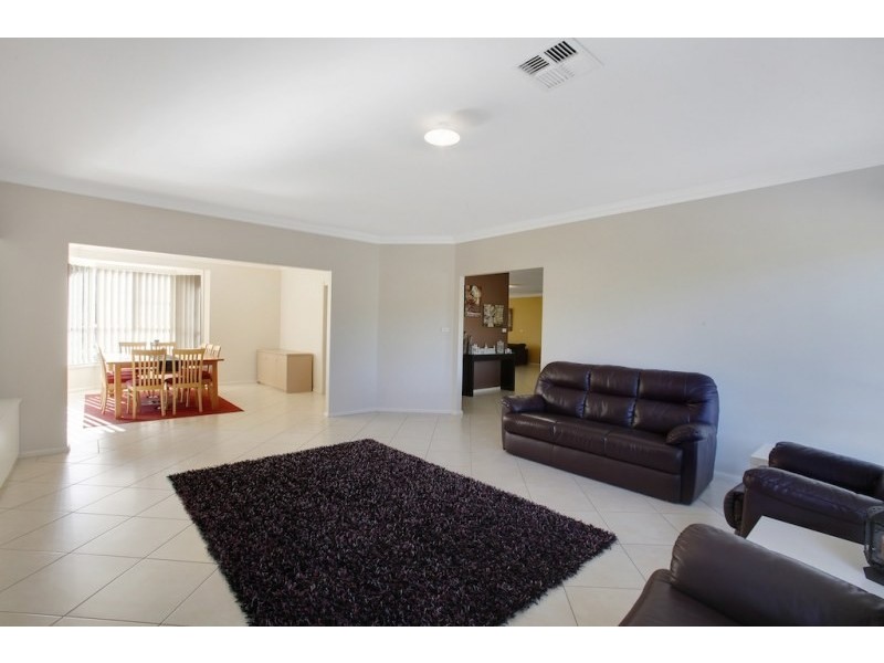 10 Bamburgh Road, Werombi NSW 2570