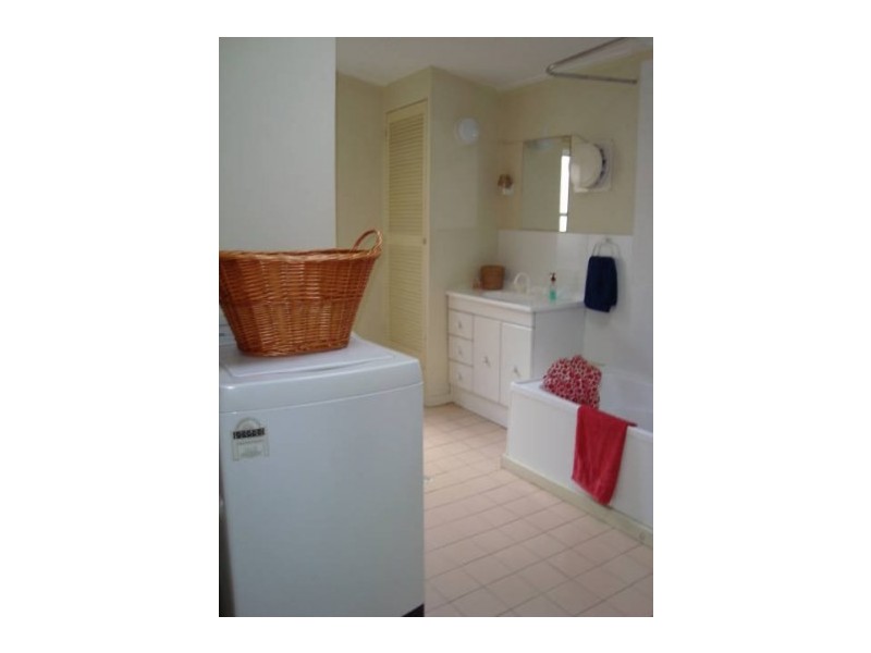 39 Chelleston Street, Camden NSW 2570