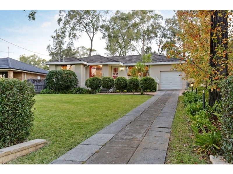 21 Elizabeth Macarthur Avenue, Camden South NSW 2570