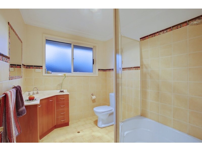 21 Elizabeth Macarthur Avenue, Camden South NSW 2570