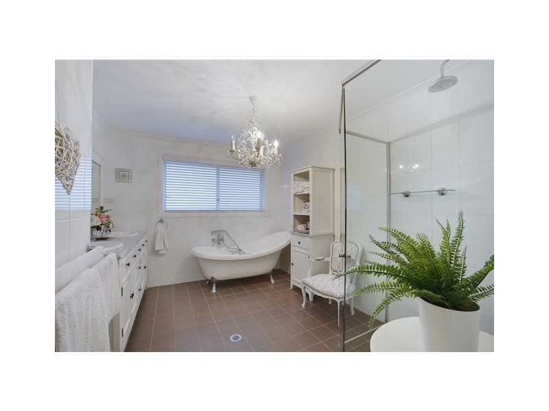 9 Kurrajong Circuit, Mount Annan NSW 2567