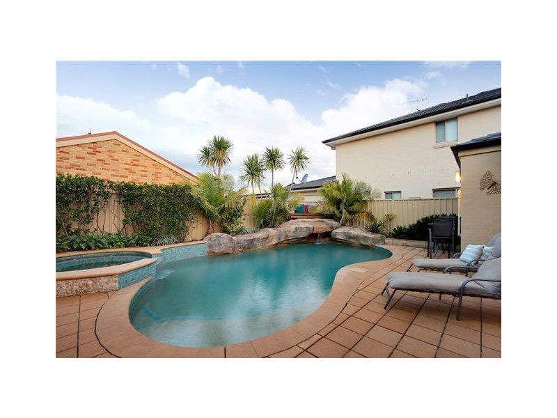 1 Thorn Avenue, Harrington Park NSW 2567