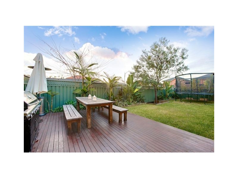 1 Thorn Avenue, Harrington Park NSW 2567