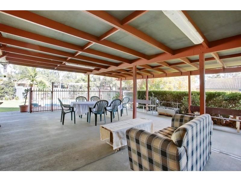 34 Edward Street, The Oaks NSW 2570