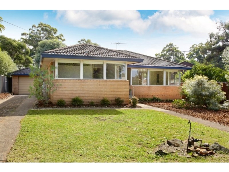 2 Cruikshank Avenue, Elderslie NSW 2570