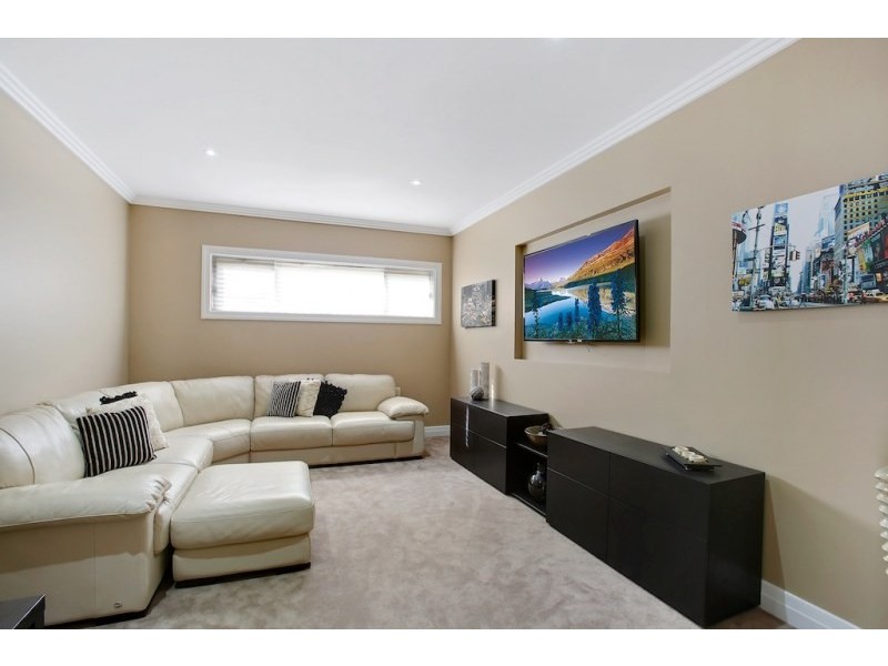 4 Kate Terrace, Harrington Park NSW 2567