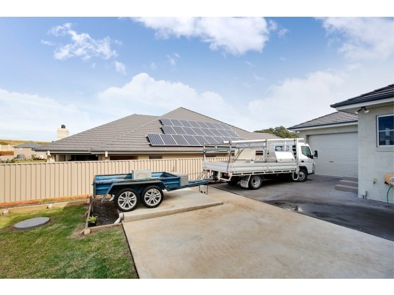 4 Kate Terrace, Harrington Park NSW 2567