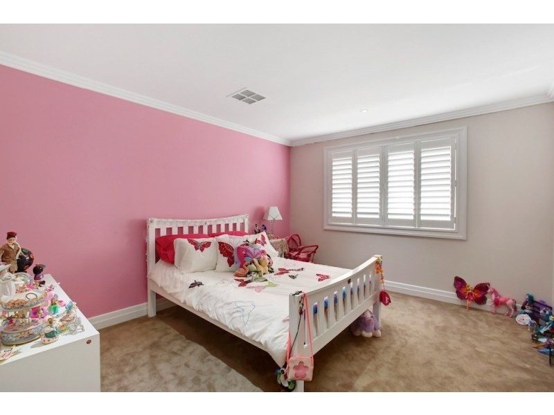 4 Kate Terrace, Harrington Park NSW 2567