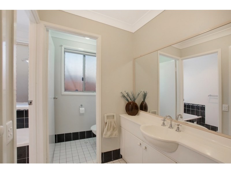 3 West Place, Camden South NSW 2570