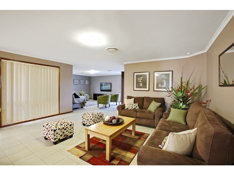 4 Dianella Street, Mount Annan NSW 2567