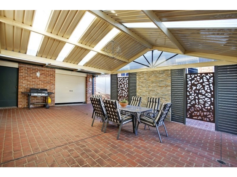 4 Dianella Street, Mount Annan NSW 2567