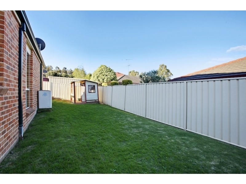 4 Dianella Street, Mount Annan NSW 2567