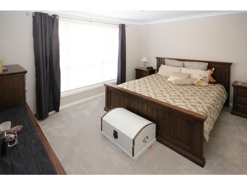 14 Ephraim Howe Place, Narellan Vale NSW 2567