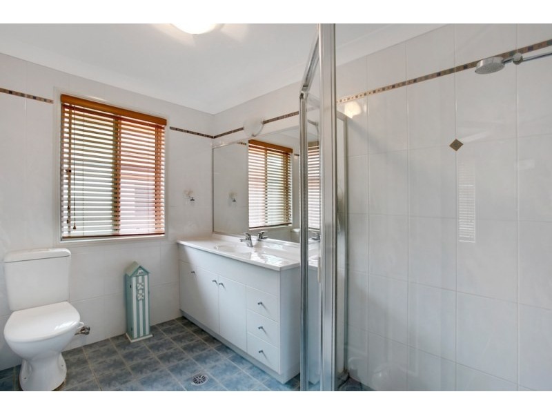 18 Hindmarsh Avenue, Camden Park NSW 2570