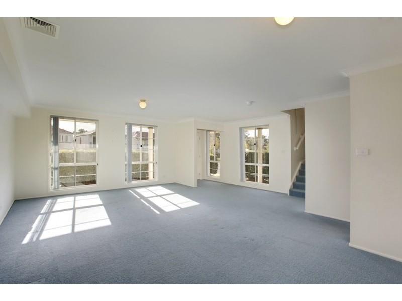 70 Spring Hill Circle, Currans Hill NSW 2567