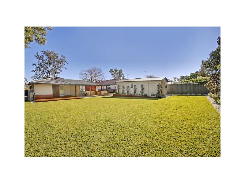 68 Pindari Avenue, Camden NSW 2570