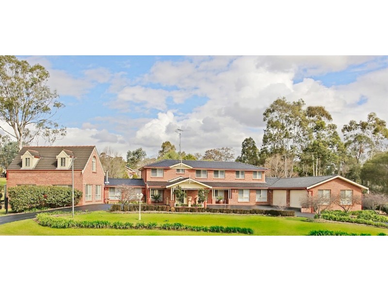 6 Willoughby Circuit, Grasmere NSW 2570