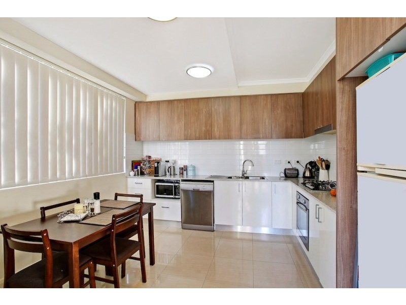 1E/541 Pembroke Road, Leumeah NSW 2560