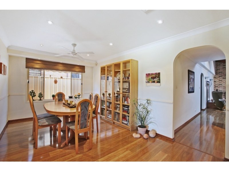 6 Garling Street, Currans Hill NSW 2567