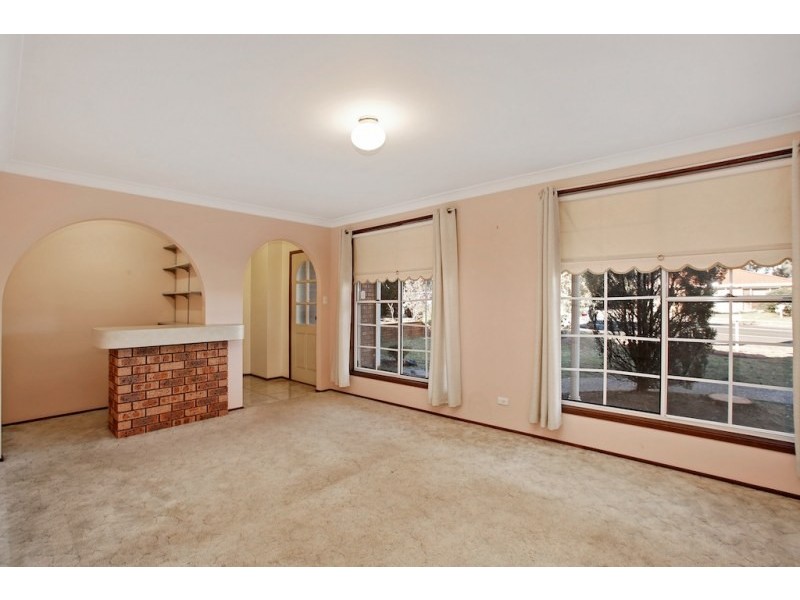 18 Welling Drive, Narellan Vale NSW 2567